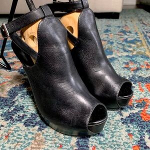 Elegant Black Peep-Toe Women's Shoes